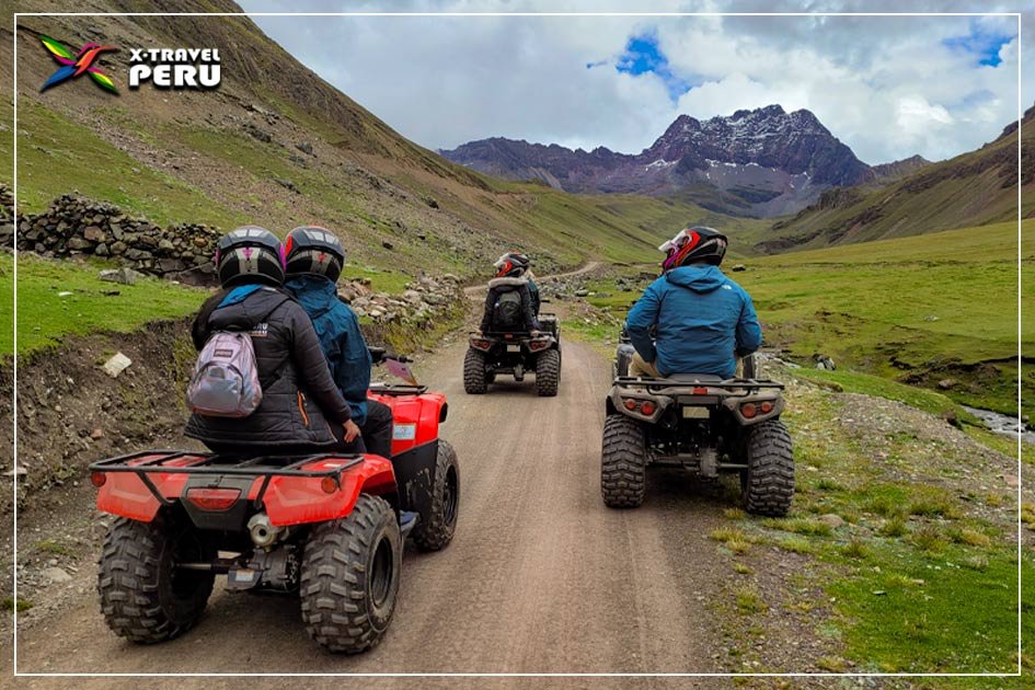 cuatrimoto para ninos en un paisaje chileno
