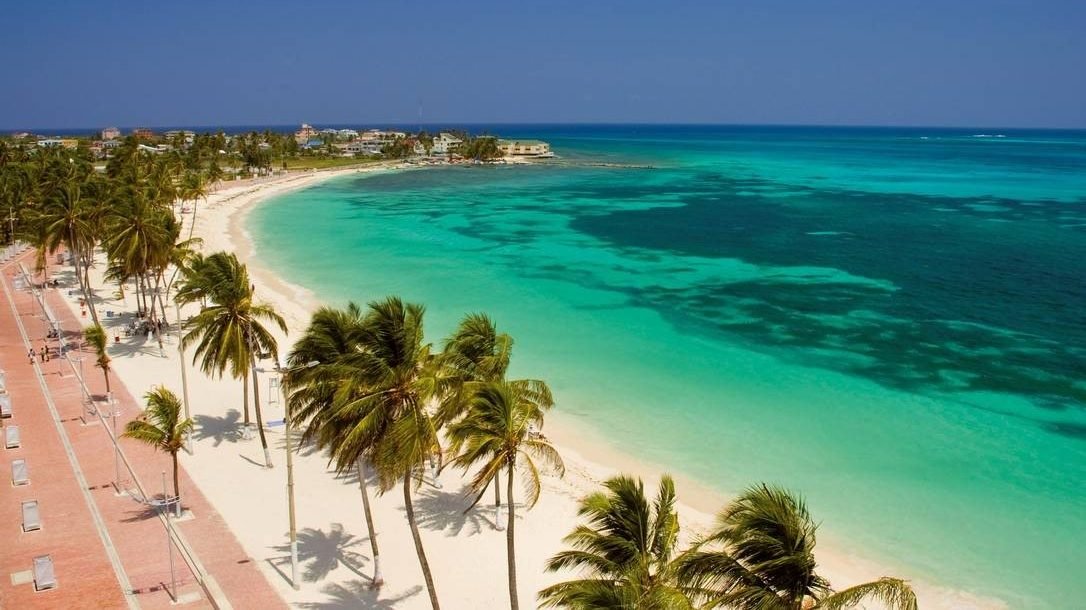 playa paradisiaca en san andres colombia